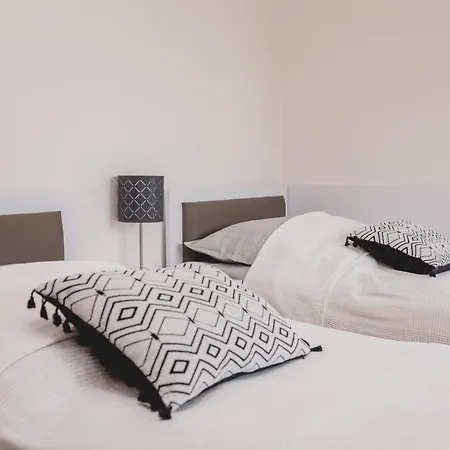 Rum i privatbostad Goscinne Amir *