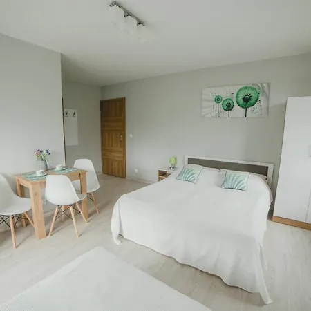 Goscinne Amir Rum i privatbostad