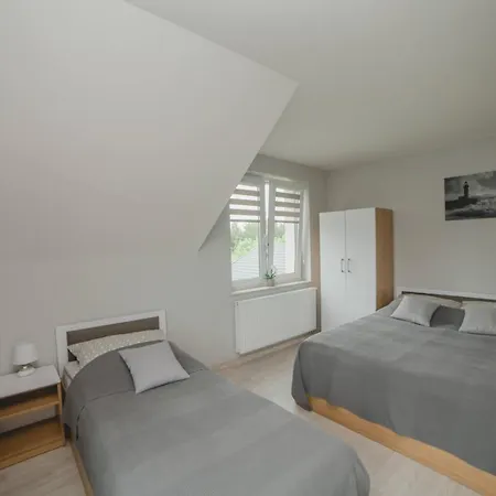 Goscinne Amir Rum i privatbostad